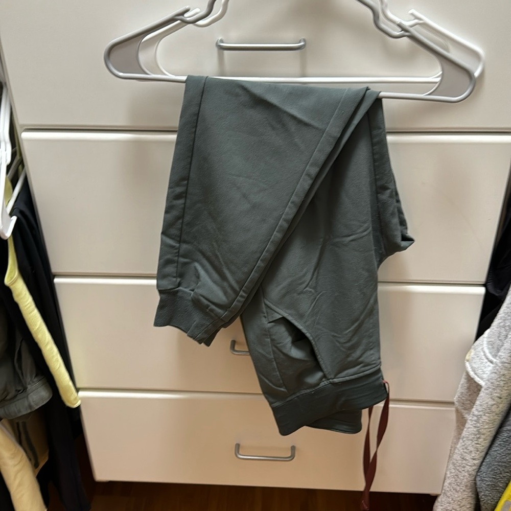 XXS petite Bonsai jogger Figs pants perfect condition